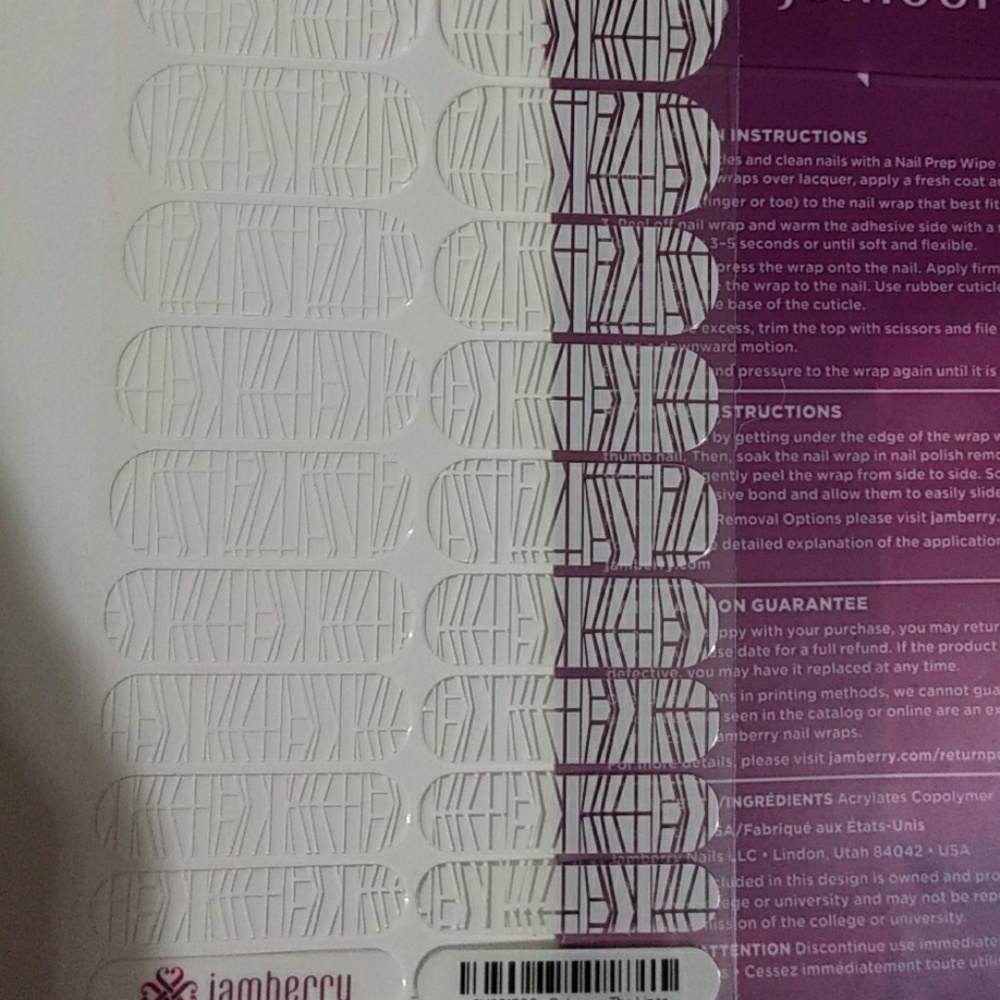 Jamberry Between the Lines nail wraps